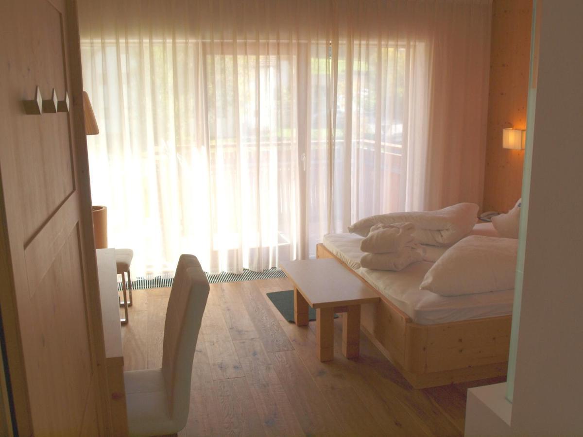 Sporthotel Rasen Rasùn di Sotto Zewnętrze zdjęcie