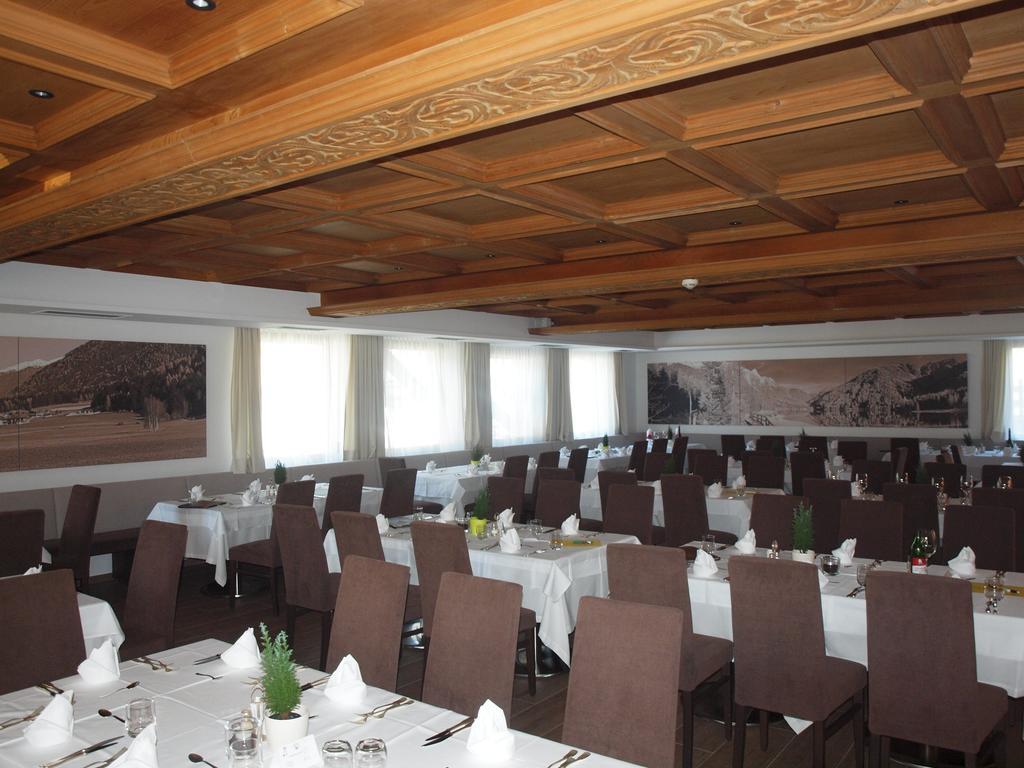 Sporthotel Rasen Rasùn di Sotto Zewnętrze zdjęcie