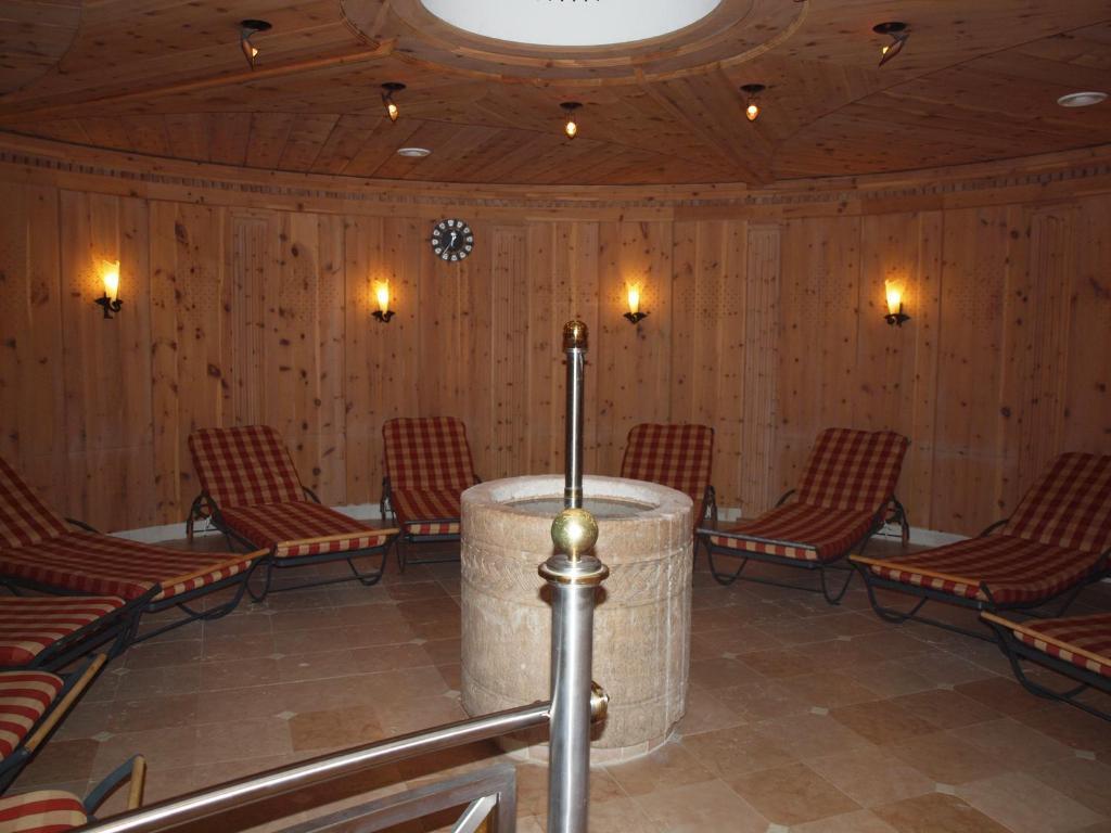 Sporthotel Rasen Rasùn di Sotto Zewnętrze zdjęcie