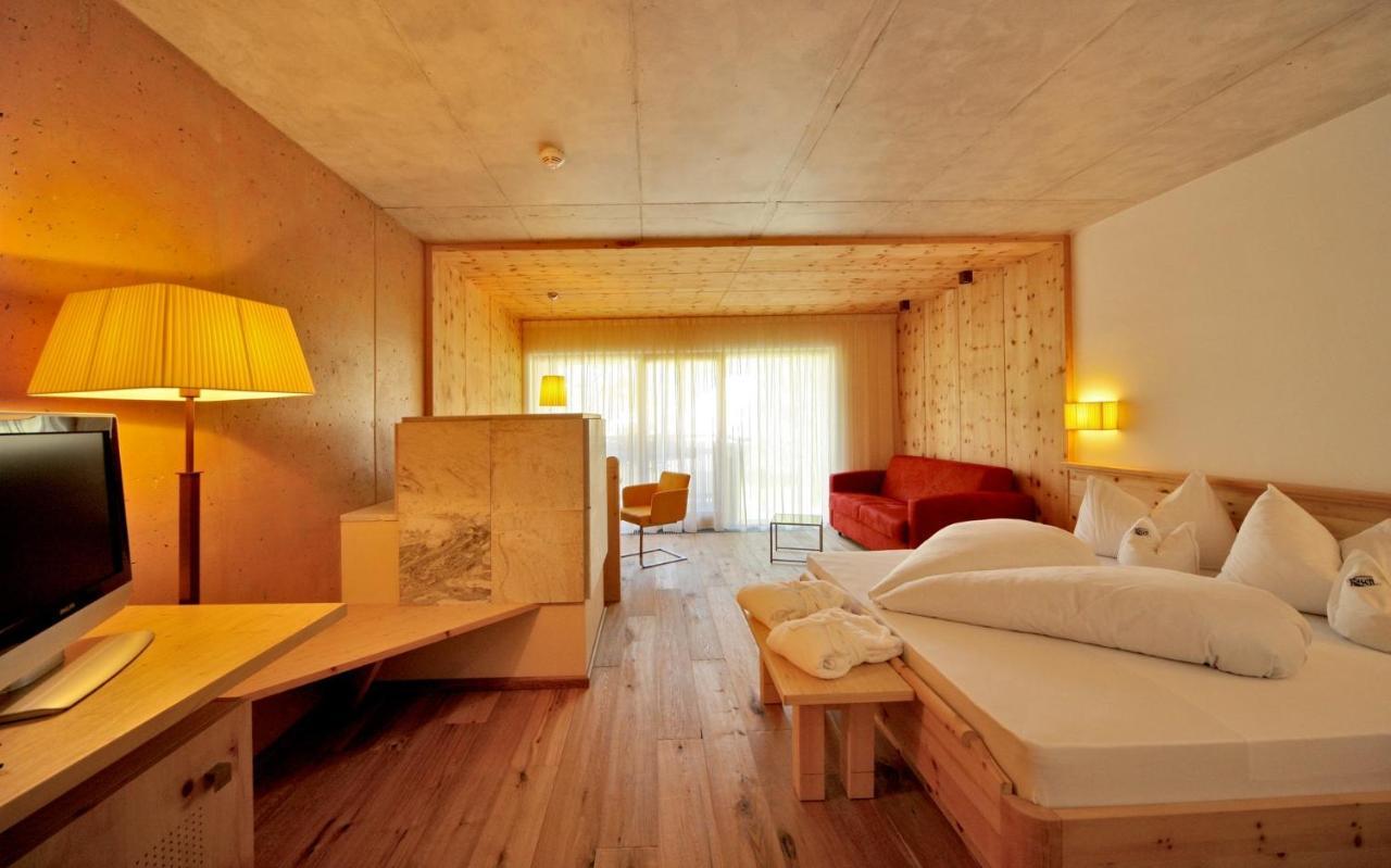 Sporthotel Rasen Rasùn di Sotto Zewnętrze zdjęcie